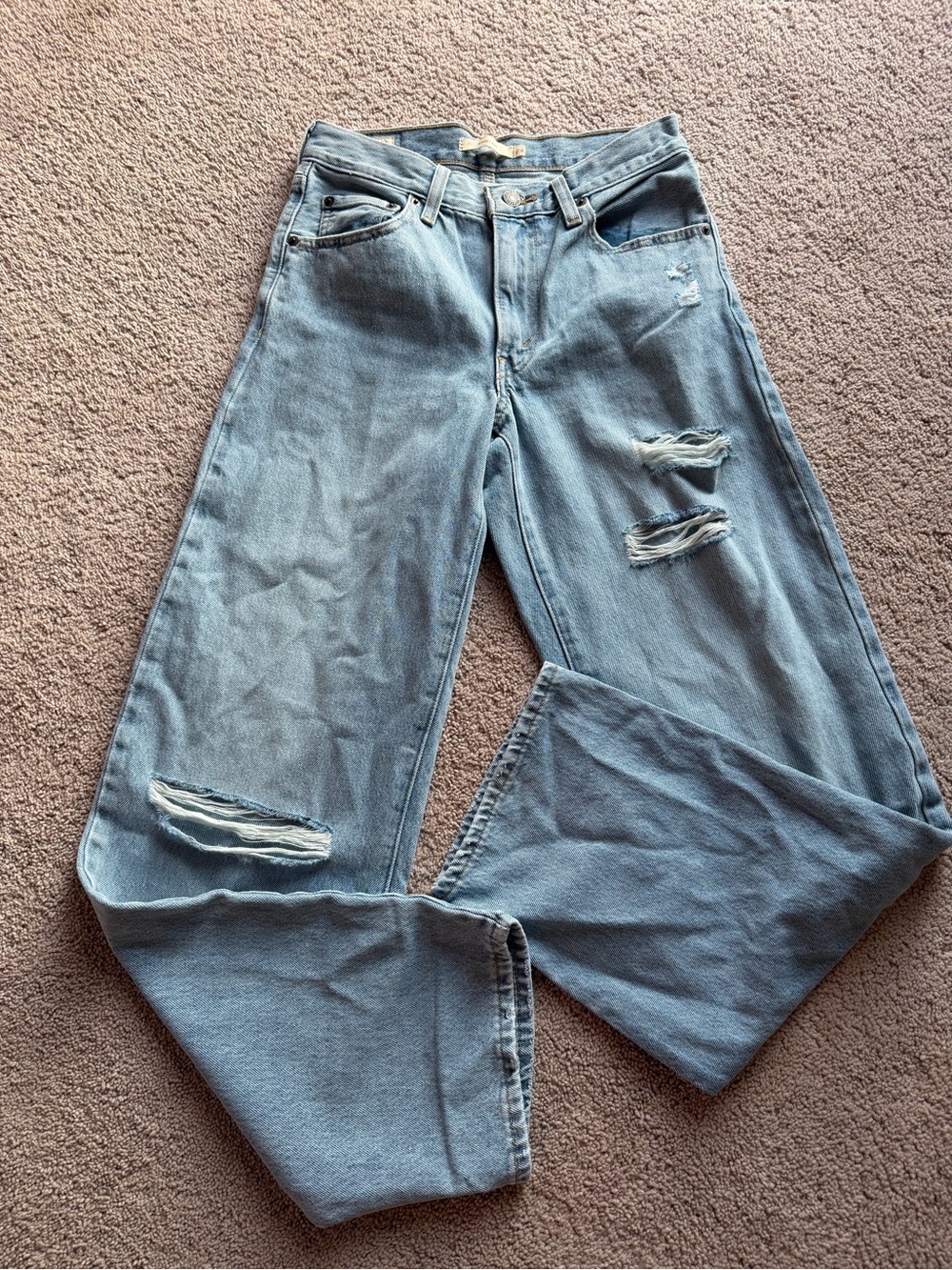 Baggy Dad Levi’s 24